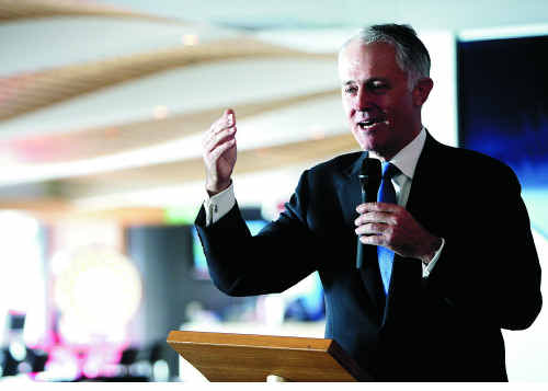Malcolm Turnbull addresses the crowd at Alex Surf Club. Malcolm Turnbull addresses the crowd at Alex Surf Club.